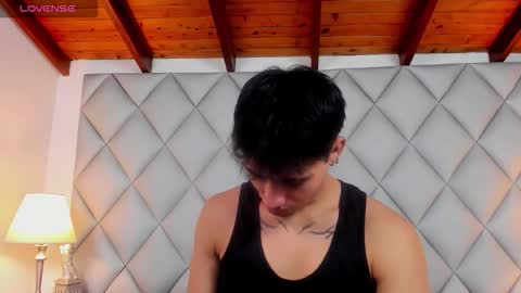 clement_reyes online show from December 18, 12:50 am