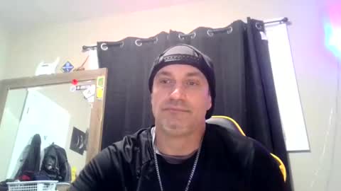 chad online show from December 8, 11:35 am