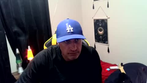 chad online show from December 6, 5:09 am