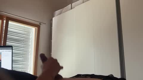 clitoliker online show from March 25, 1:04 pm