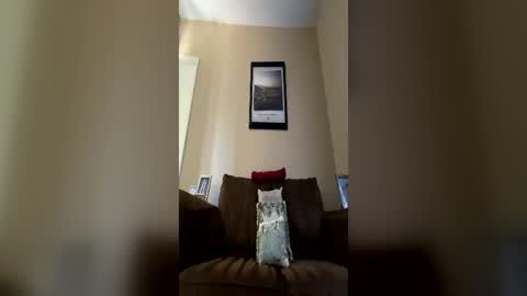 Closetbicd online show from June 13, 6:28 pm