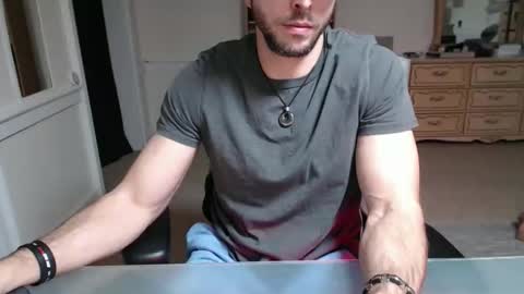 Cloud online show from December 2, 11:32 pm