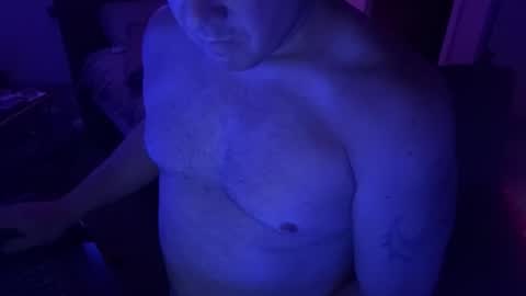 Snapshot of cloudy_dayz69 chatting on October 22, 8:18 am Cloudy Dayz online show from October 22, 8:18 am