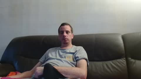 Snapshot of clouplefun chatting on October 25, 6:59 am clouplefun online show from October 25, 6:59 am