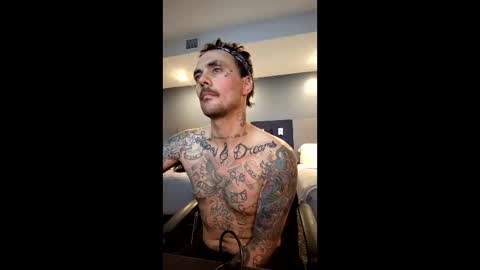 cmane546389 online show from January 8, 12:38 am