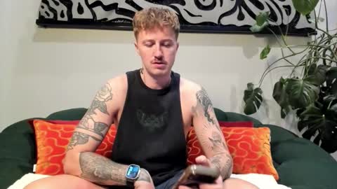 Cody and Emeraldboy online show from May 12, 2:31 am