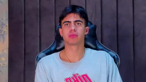 Cody Pipper online show from February 27, 3:03 am