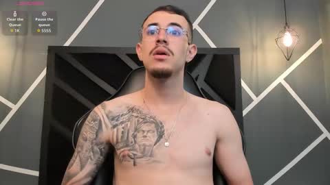 Snapshot of codyywalker chatting on September 23, 5:56 pm Cody Walker online show from September 23, 5:56 pm