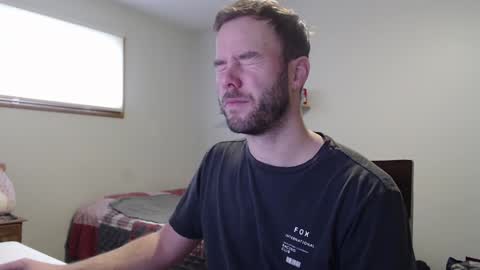 c o f f e e l o u n g e online show from January 4, 5:16 pm