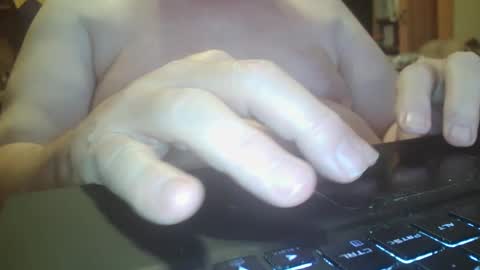 Snapshot of coldfront99 chatting on December 31, 2:19 am coldfront99 online show from December 31, 2:19 am