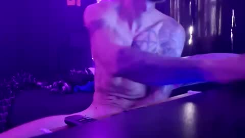 colevan2390 online show from November 14, 4:52 pm