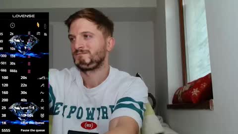 Snapshot of colin_hopex chatting on October 12, 8:52 am colin hopex  online show from October 12, 8:52 am