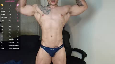 colombianmuscle8 online show from February 20, 1:35 am