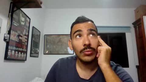 Snapshot of conejero_37 chatting on February 13, 8:48 am Jesus online show from February 13, 8:48 am