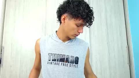 Connor online show from January 12, 9:08 pm