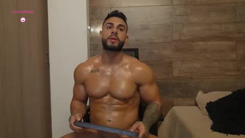 connor_h1 online show from March 1, 4:34 am