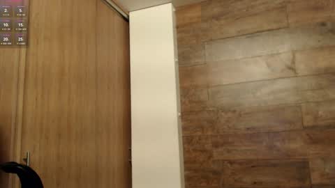 connor_h1 online show from February 1, 5:07 am