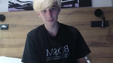 Snapshot of cookie_sex chatting on October 8, 9:08 pm cookie_sex online show from October 8, 9:08 pm