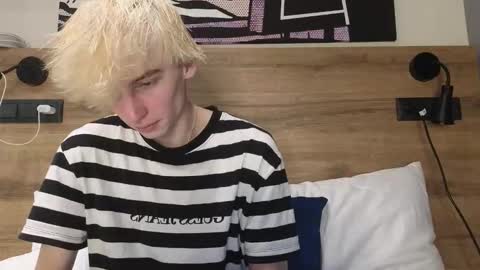 Snapshot of cookie_sex chatting on October 14, 4:14 pm cookie_sex online show from October 14, 4:14 pm