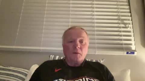 Snapshot of cookoosnest chatting on March 2, 4:18 am cookoosnest online show from March 2, 4:18 am