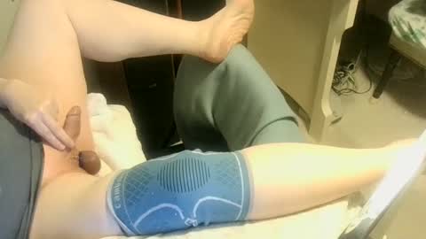 Snapshot of coolbreezee007 chatting on February 19, 7:50 am Chuck online show from February 19, 7:50 am