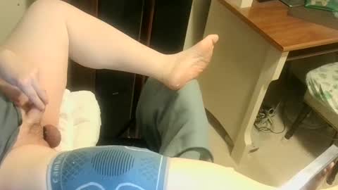 Snapshot of coolbreezee007 chatting on February 11, 8:15 am Chuck online show from February 11, 8:15 am