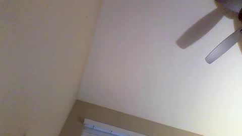 cooldude122222 online show from February 13, 1:15 pm