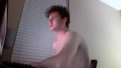 cooldude122222 online show from March 9, 10:41 am