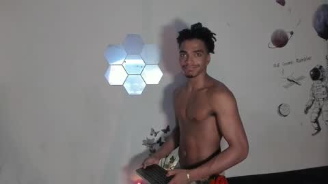 Snapshot of coreyglover chatting on September 12, 6:35 am CoreyGlover online show from September 12, 6:35 am