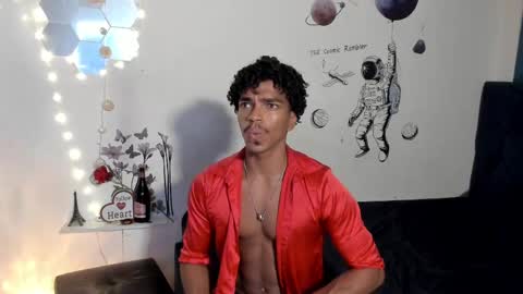 Snapshot of coreyglover chatting on October 22, 7:56 am CoreyGlover online show from October 22, 7:56 am