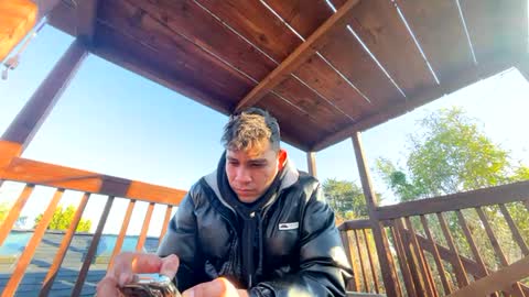 Snapshot of coronelking chatting on January 16, 11:37 pm coronelking online show from January 16, 11:37 pm