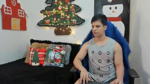 cory okell  IG coryokell online show from December 4, 2:53 am