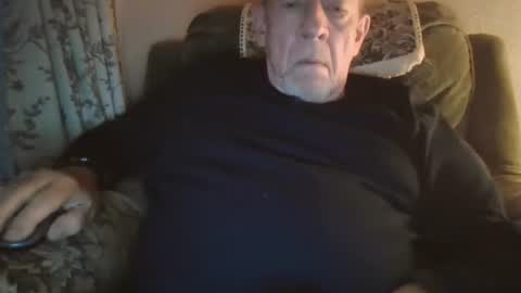 Snapshot of courieral1 chatting on September 24, 5:29 am courieral1 online show from September 24, 5:29 am