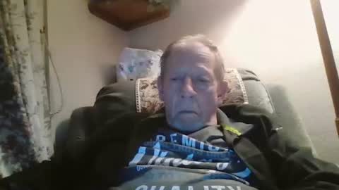 Snapshot of courieral1 chatting on September 15, 8:21 pm courieral1 online show from September 15, 8:21 pm