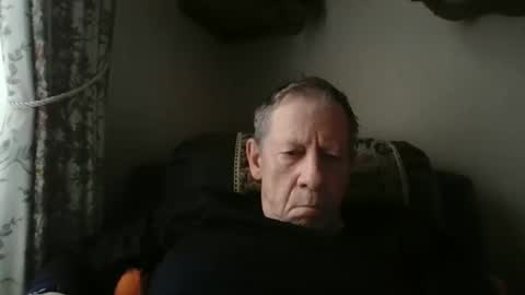 courieral1 online show from November 29, 10:17 am