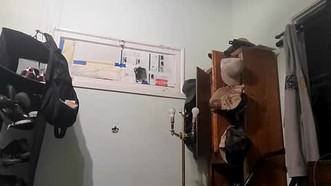 Snapshot of cpdobbs38 chatting on October 20, 3:54 am cpdobbs38 online show from October 20, 3:54 am