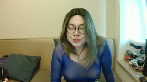 Snapshot of crazychika chatting on February 27, 8:50 am Kelly   online show from February 27, 8:50 am