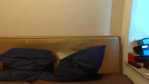 Kelly   online show from June 7, 7:26 am