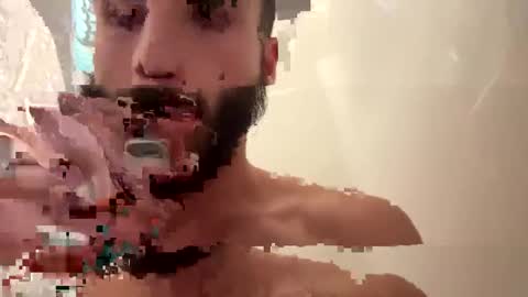 crazydill28 online show from September 25, 9:24 pm