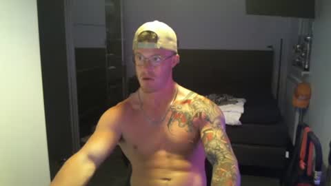 CrazyMaleSlut32 online show from July 4, 10:02 pm