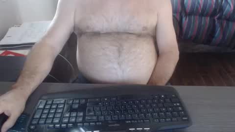 Creamormilk online show from November 3, 2:41 pm