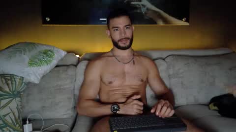 CRHISTIAN online show from February 18, 5:49 am