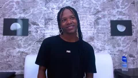 CriisBrown  online show from November 9, 3:32 am