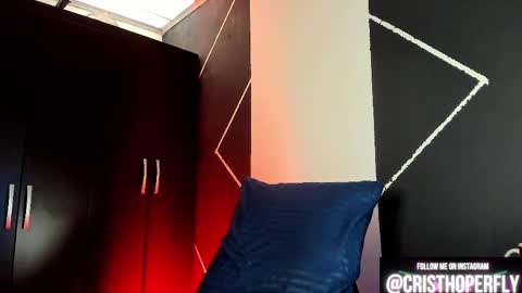 Snapshot of cristhoperfly chatting on February 11, 1:20 pm Cris  Independent model online show from February 11, 1:20 pm