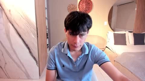 Snapshot of cristian_ortiz_1 chatting on February 17, 2:20 am Cristian  online show from February 17, 2:20 am