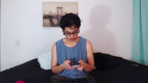    online show from December 19, 1:39 am