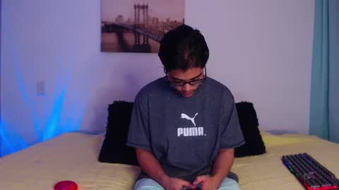    online show from February 1, 6:32 am