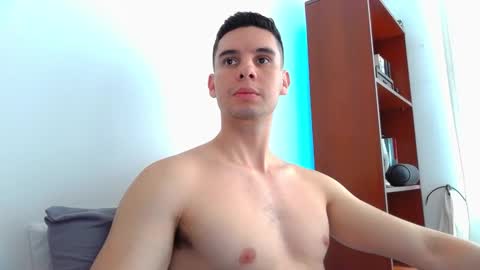 Snapshot of cristo_master chatting on February 20, 2:24 pm Tell me God  independent model show your respect at all times online show from February 20, 2:24 pm