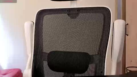 cristopher23  online show from October 28, 1:46 pm