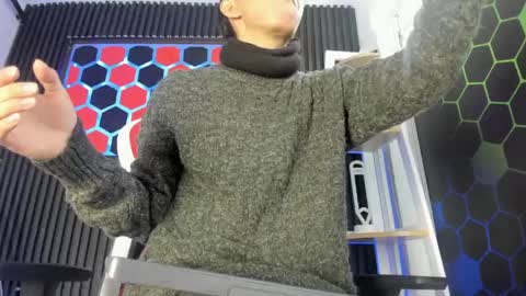 Cristopher  online show from April 5, 8:27 pm